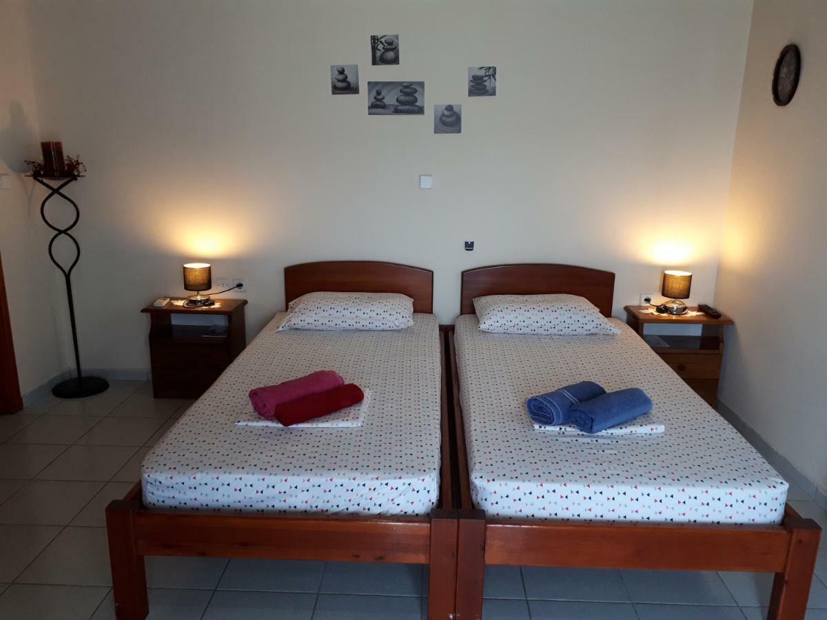 Galaxy Rooms Xi Beach Eksteriør bilde